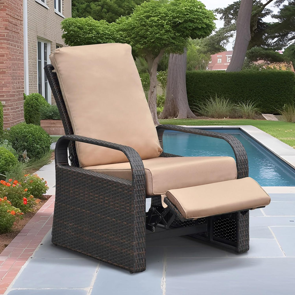 Adjustable Wicker Patio Recliner Lounge Chair