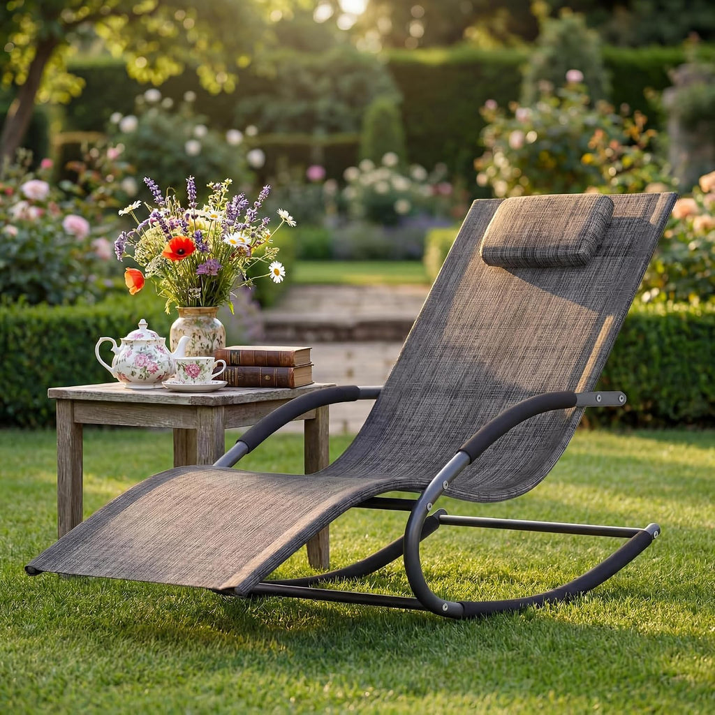 Pillow‑Equipped Outdoor Patio Lounge Chair