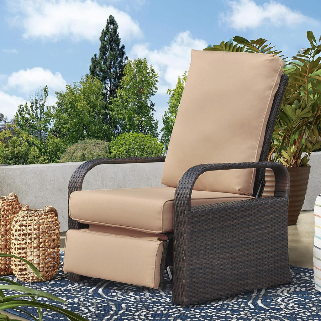 Adjustable Wicker Patio Recliner Chair